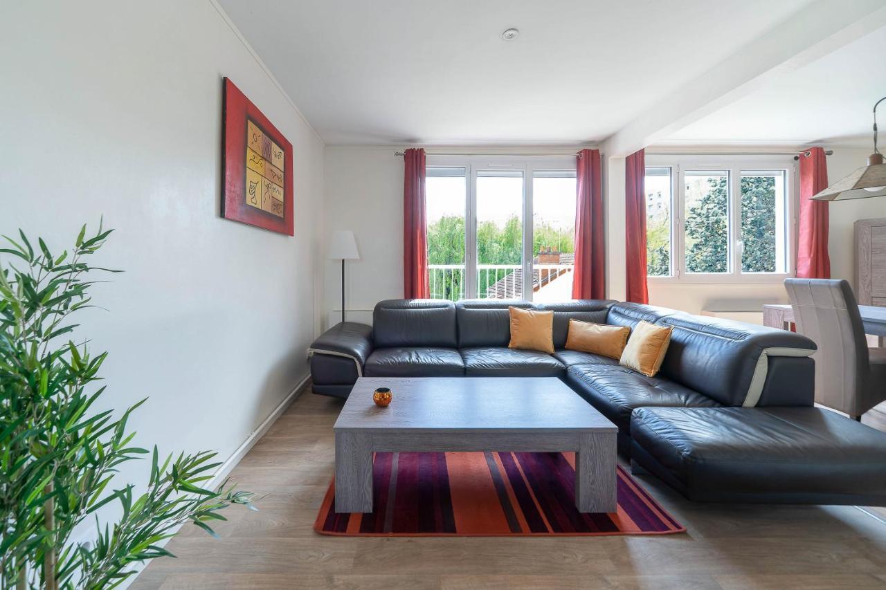 Le Raymond - Appartement Proche Du Centre Sportif, Des Rives De L'Allier Et Du Centre-Ville - Parking Vichy Esterno foto