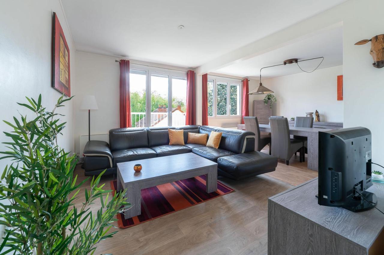 Le Raymond - Appartement Proche Du Centre Sportif, Des Rives De L'Allier Et Du Centre-Ville - Parking Vichy Esterno foto